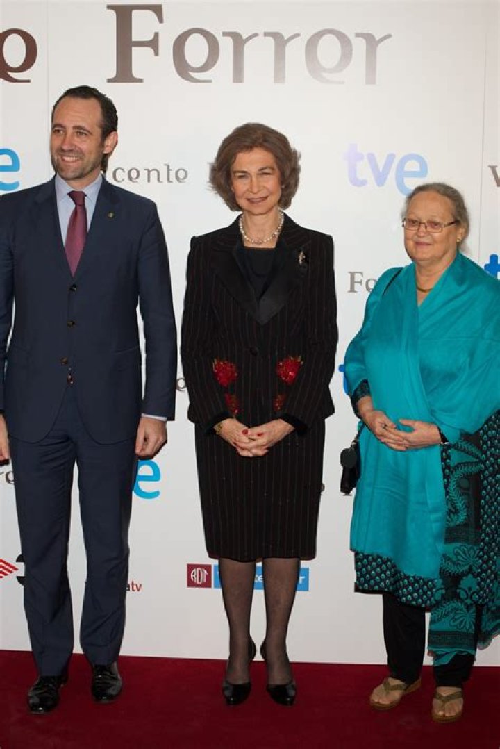 Anne Perry Net Worth | Celebrity Net Worth