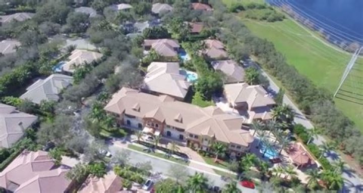 Antonio Brown Sulks Home To This $6.6 Million Florida Mansion