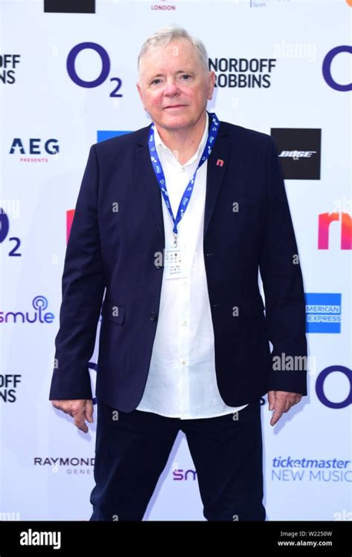 Bernard Sumner Net Worth | Celebrity Net Worth