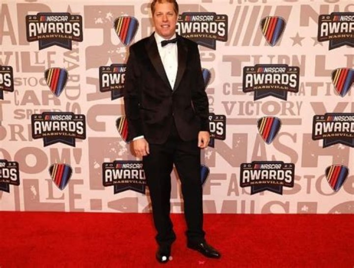 Brad Keselowski Net Worth | Celebrity Net Worth