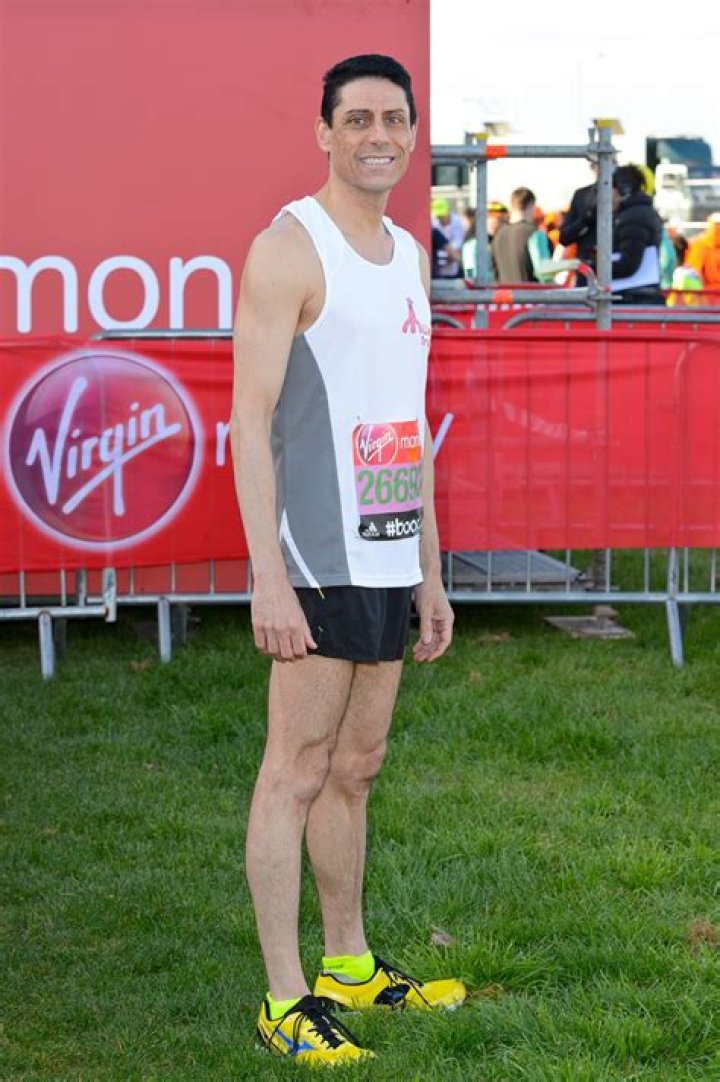 CJ de Mooi Net Worth