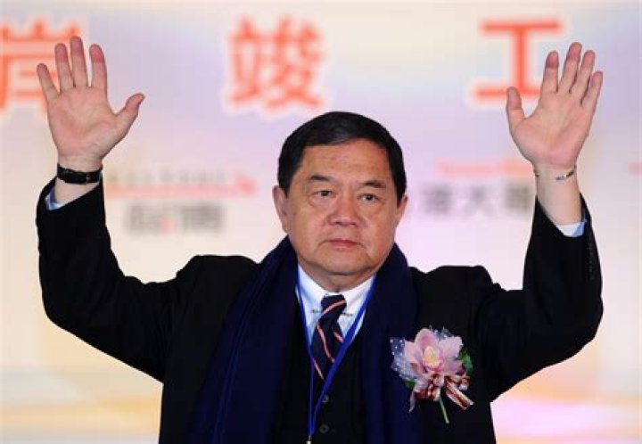 Douglas Hsu Net Worth | Celebrity Net Worth