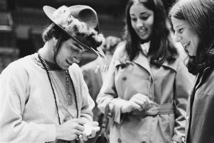 Eddie Brigati Net Worth | Celebrity Net Worth