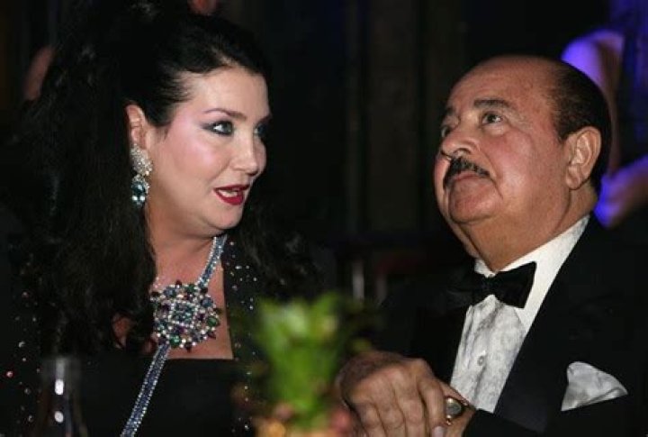 Adnan Khashoggi - Billionaire Arms Dealer And Former Richest Person In The World - Dies At 81. This Is His INSANE Life Story