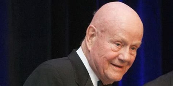 Forrest Mars Jr Net Worth