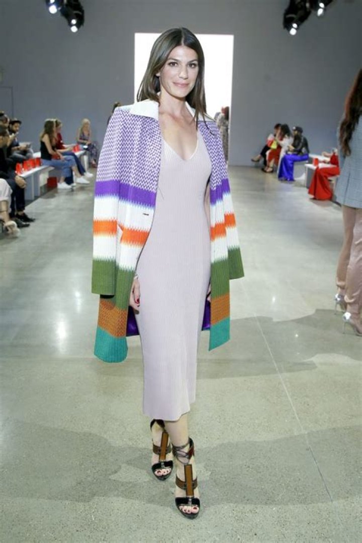 Genevieve Cortese Net Worth | Celebrity Net Worth