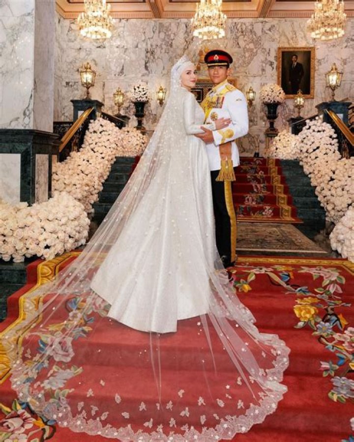 Instagram Model Marries Russian Billionaire In Lavish Ceremony