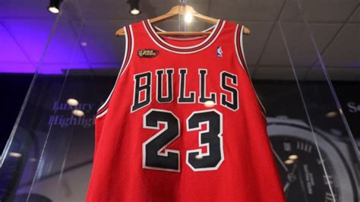 A Game-Worn Michael Jordan Jersey Just Sold For A Ridiculous Amount Of Money!