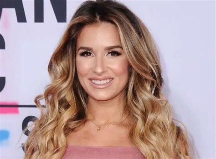 Jessie James Net Worth | Celebrity Net Worth