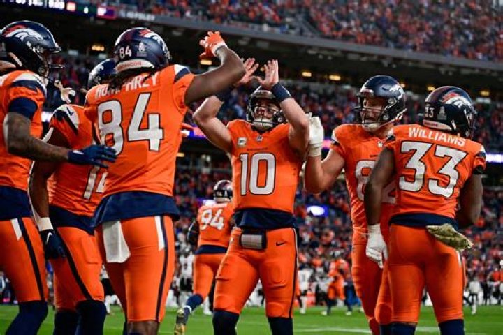 John Elway Once Turned Down Owning 20% Of The Denver Broncos... How Much Money Has He Missed Out On?