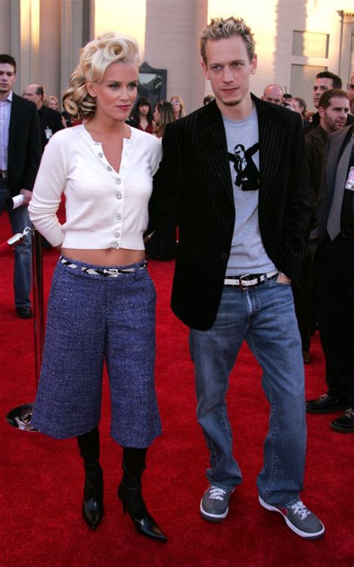 John Mallory Asher Net Worth