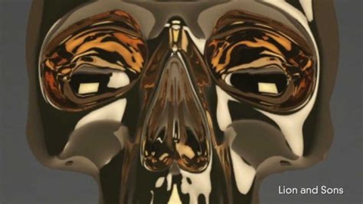 Kanye West Gives Jay-Z A $34,000 Golden Skull