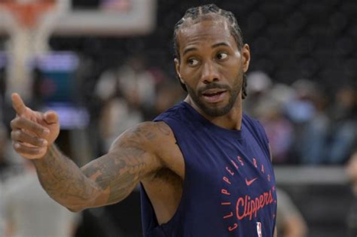 Kawhi Leonard Is Giving Up $39 Million – And It's A Brilliant Move