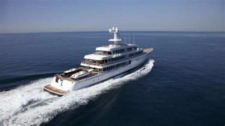 Larry Ellison Owns Around $6 Billion Worth Of Tesla Stock