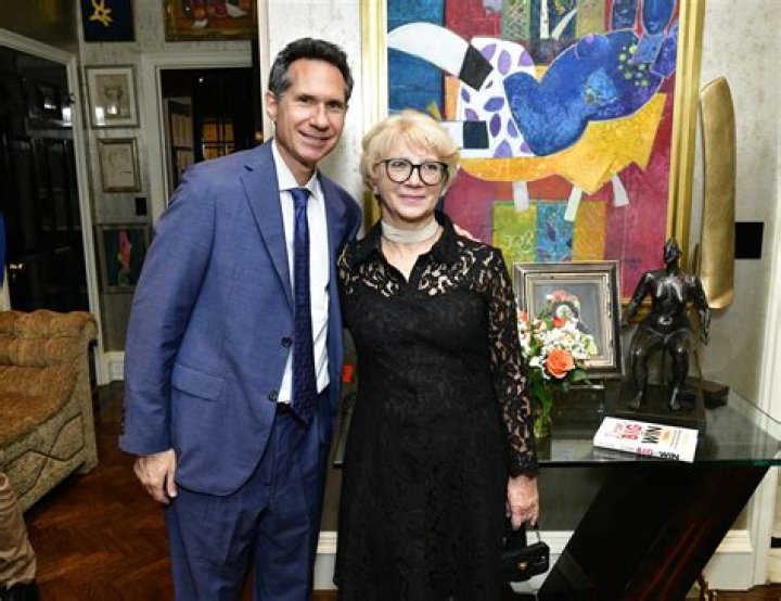 Liz Elting Net Worth | Celebrity Net Worth