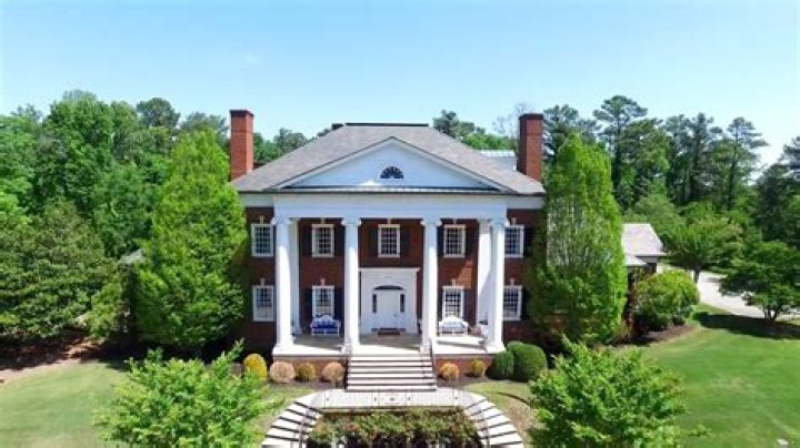 Mariah Carey Sells Atlanta Mansion For $4.3 Million... A $1.35 Million Loss