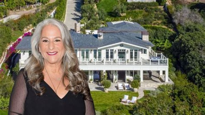 With Recent $23 Million Acquisition, "Friends" Creator Marta Kauffman Now Owns Maybe The Most Insane Property In Malibu