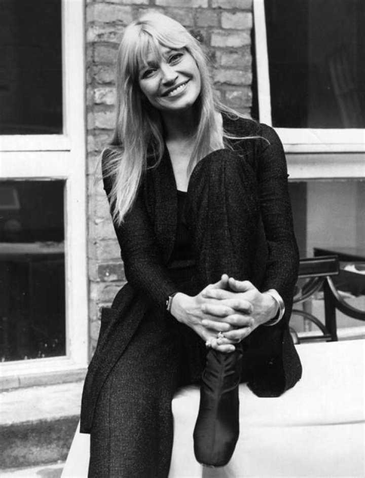 Mary Travers Net Worth | Celebrity Net Worth