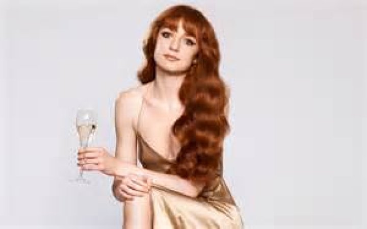 Nicola Roberts Net Worth | Celebrity Net Worth