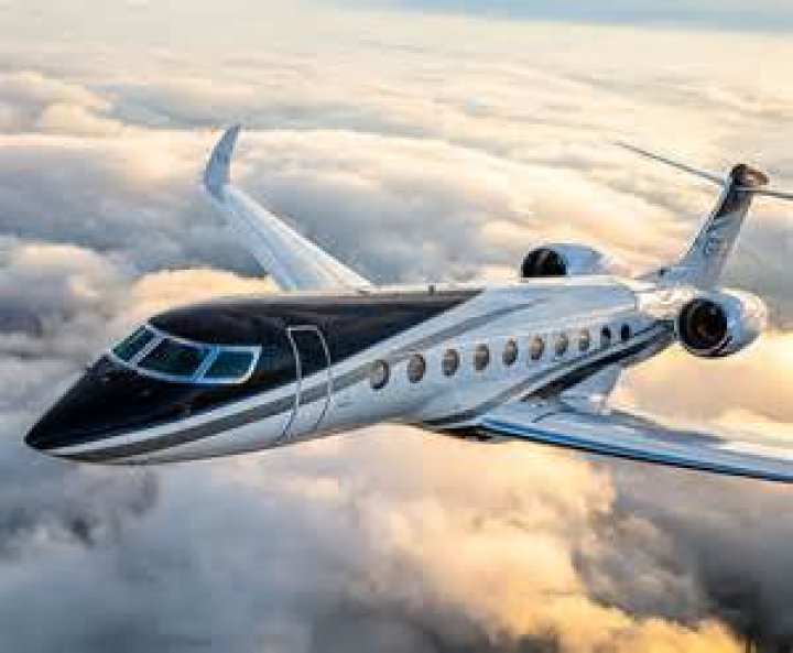 No, Rick Ross Did Not Spend $5 Billion On A Private Jet... But He Did Buy A Very Very Nice Gulfstream G550!
