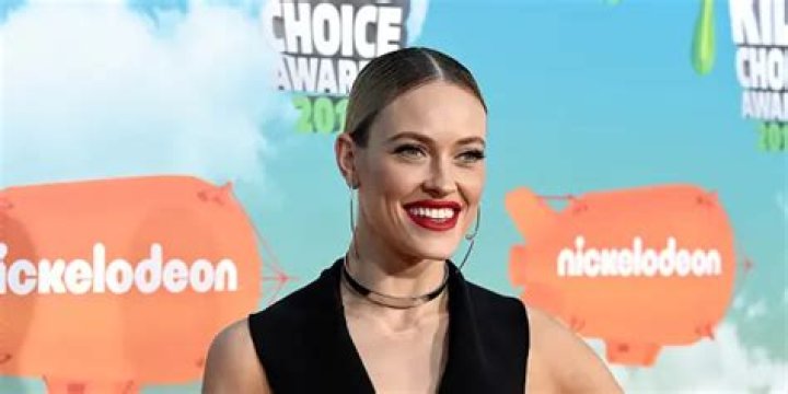 Peta Murgatroyd Net Worth | Celebrity Net Worth