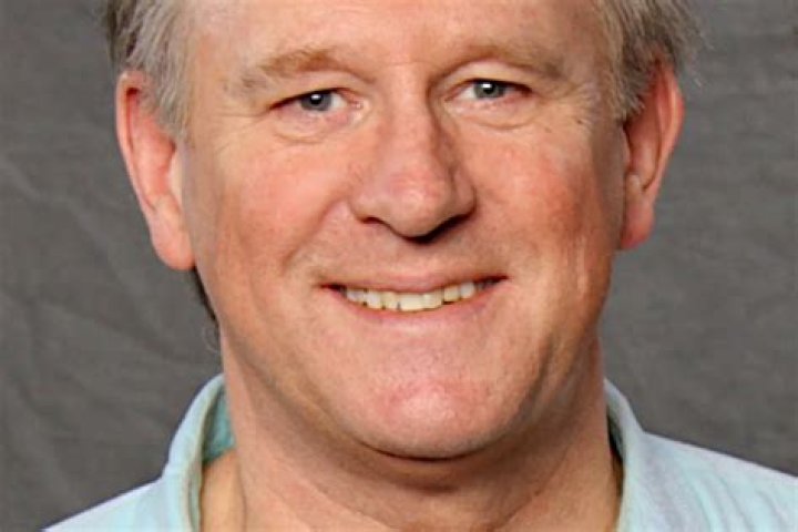 Peter Davison Net Worth | Celebrity Net Worth