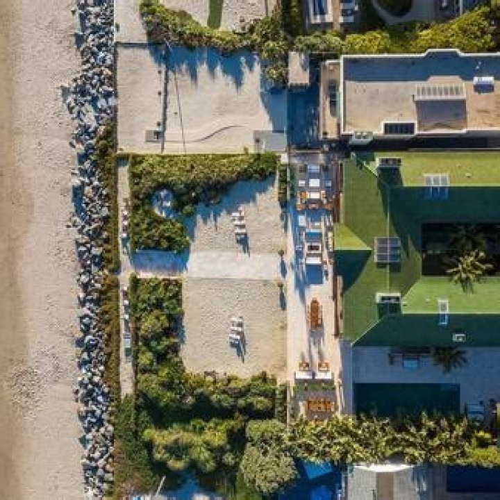 Pierce Brosnan Lists Malibu Mansion For $100 MILLION