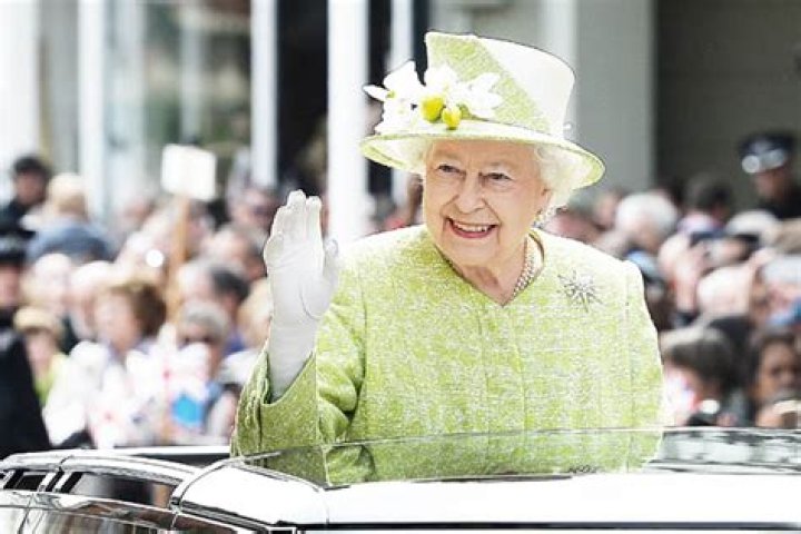 Queen Elizabeth Turns 90: Take A Peek Into Her Opulent Lifestyle and Royal Perks