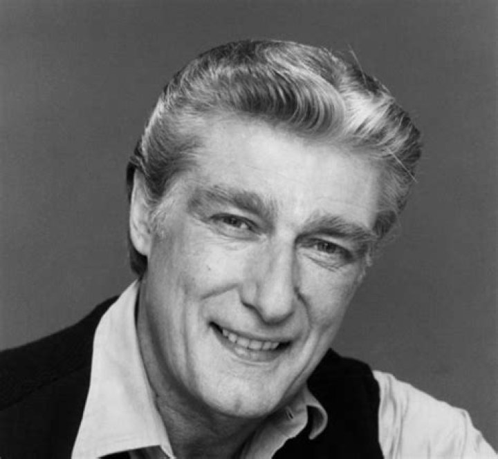 Richard Mulligan Net Worth | Celebrity Net Worth