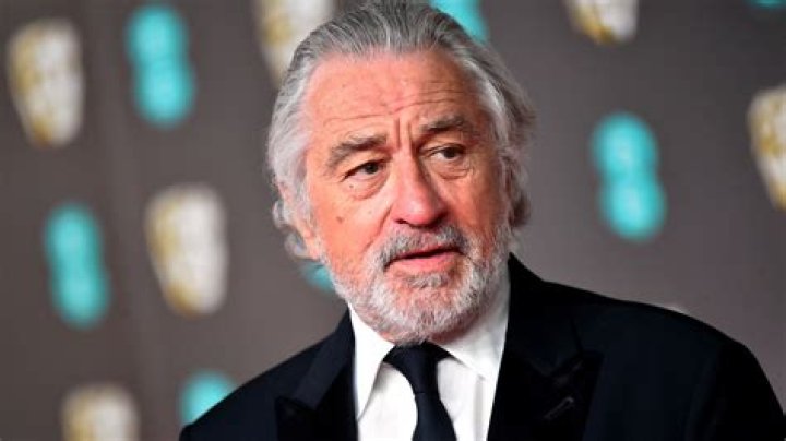 Robert De Niro Says He'll Be "Lucky" To Earn $7 Million This Year Due To Coronavirus