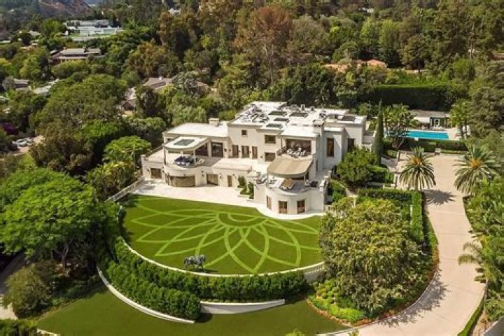 RockStar Energy Drink Founder Russ Weiner Sold Madonna's Former Beverly Hills Mansion For $29.5 Million