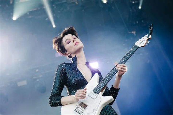 St. Vincent Net Worth | Celebrity Net Worth