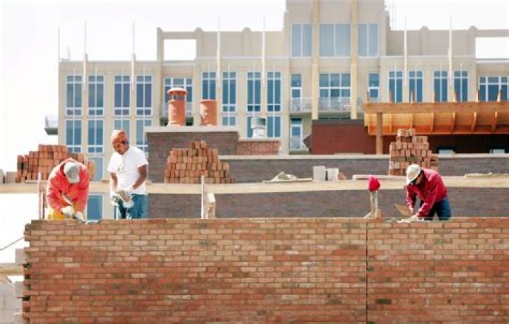 The Incredibly Strange Case Of The Australian Bricklayer Who Might Be A Billionaire