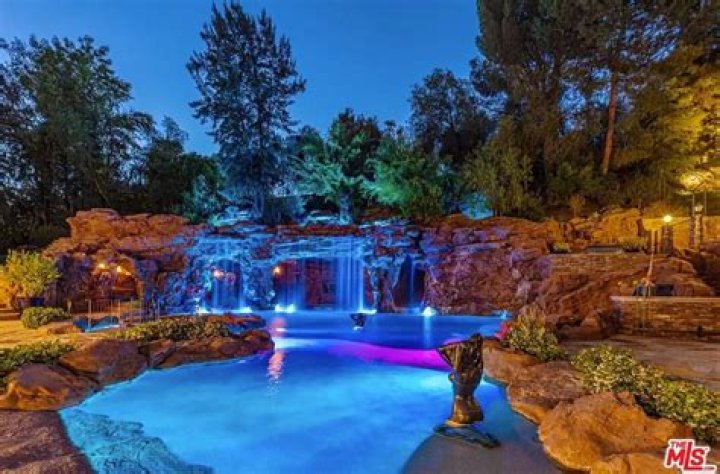 The Third And Final Parcel Of Drake's Former "YOLO Estate" Just Sold For $12 Million