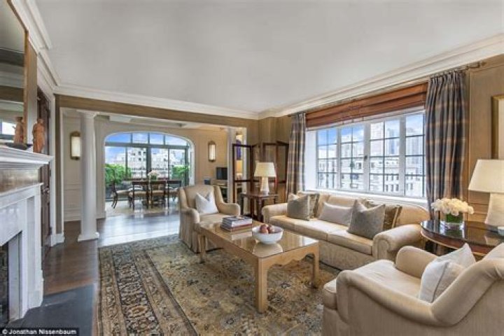 Here's What A $300,000 Per MONTH NYC Rental Looks Like